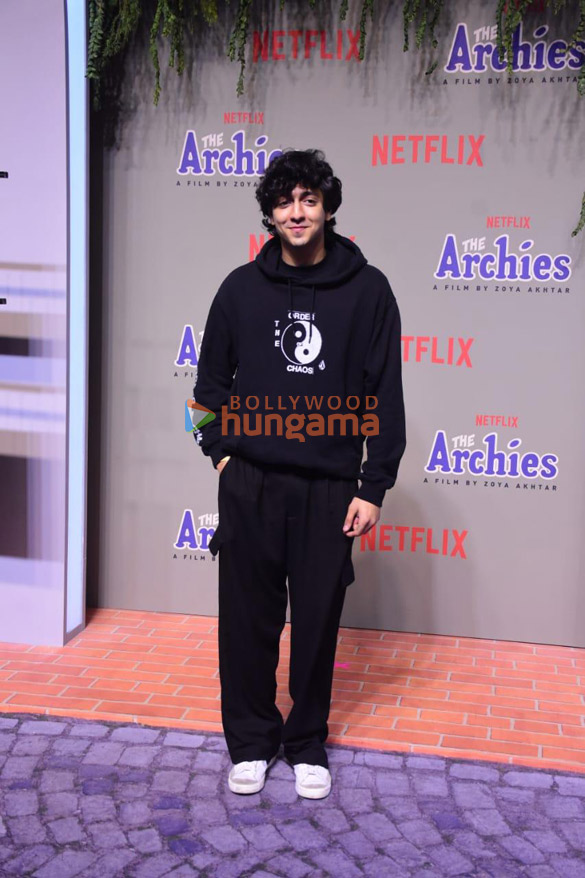 photos celebs grace the premiere of the archies 663 5