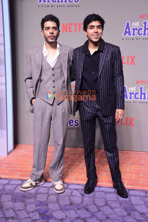 photos celebs grace the premiere of the archies 6789 16