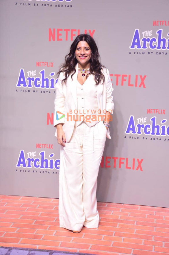 photos celebs grace the premiere of the archies 6789 6