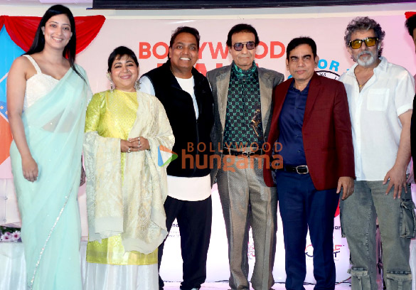 Photos: Ganesh Acharya, Niharica Raizada and others were spotted at the Doctor 365 Bollywood Maha Arogya Shivir Photos: Ganesh Acharya, Niharica Raizada and others were spotted at the Doctor 365 Bollywood Maha Arogya Shivir