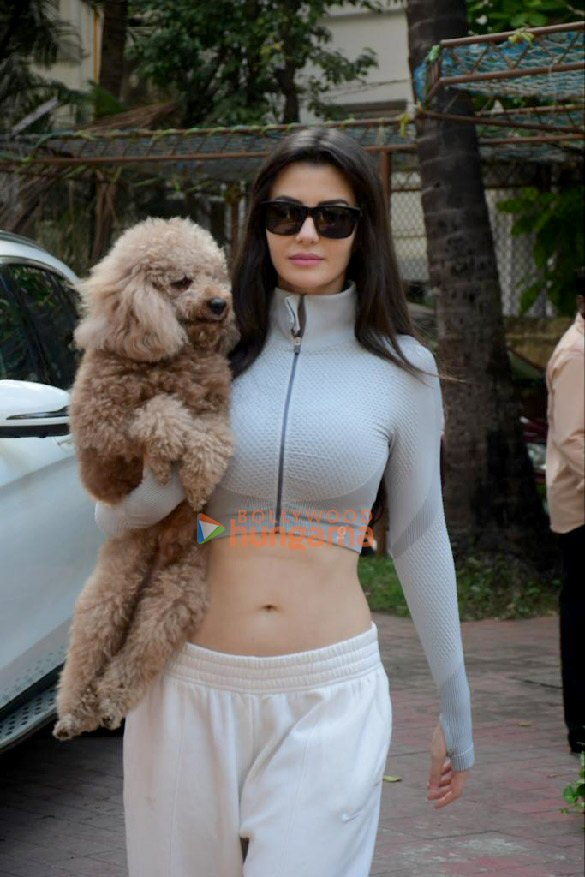 Photos: Giorgia Andriani snapped in Bandra Photos: Giorgia Andriani snapped in Bandra
