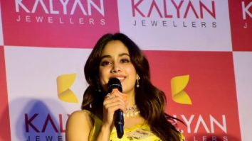 Photos: Janhvi Kapoor snapped at an event held by Kalyan Jewellers