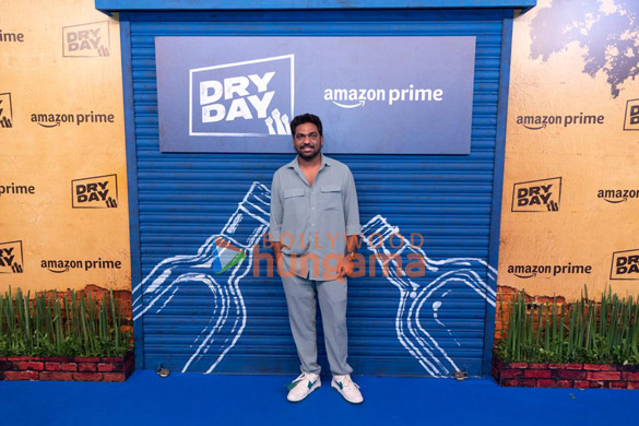 photos jitendra kumar shriya pilgaonkar annu kapoor and other celebs snapped at the screening of their film dry day 6