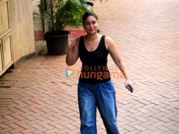 Photos Kareena Kapoor Khan, Sara Ali Khan and Ibrahim Ali Khan snapped in Bandra