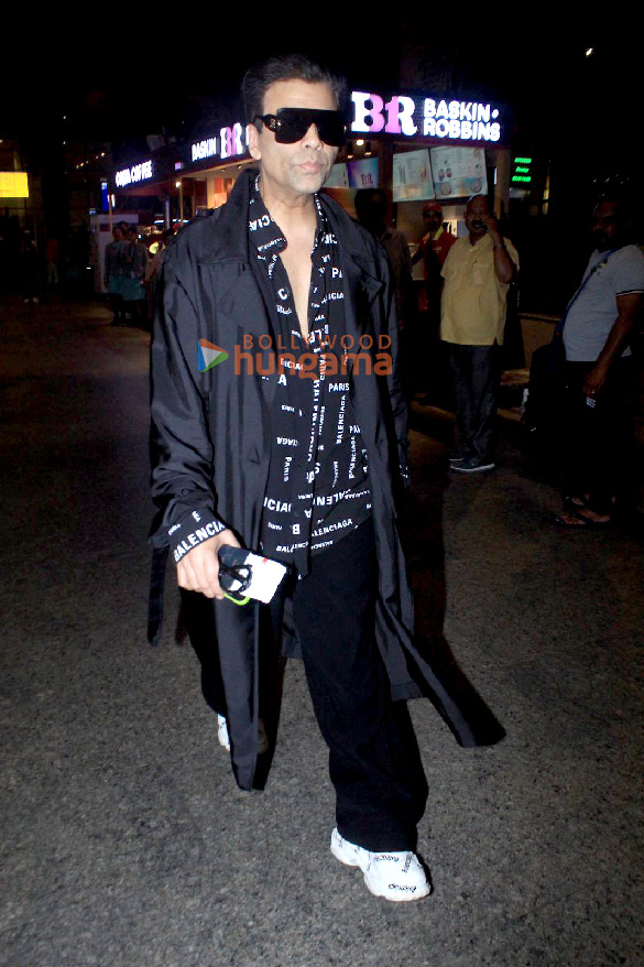 photos nora fatehi and karan johar snapped at the airport 4