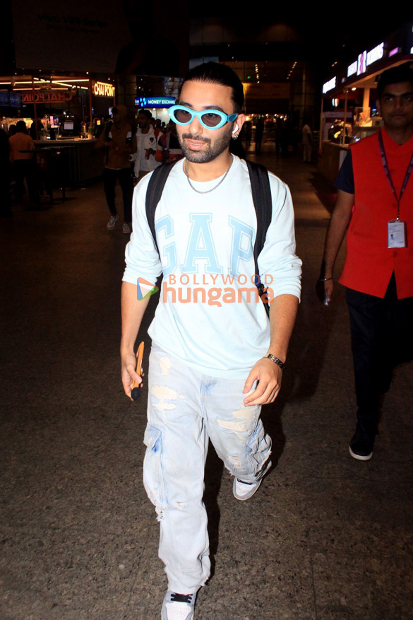 Photos: Orhan Awatramani snapped at the airport Photos: Orhan Awatramani snapped at the airport