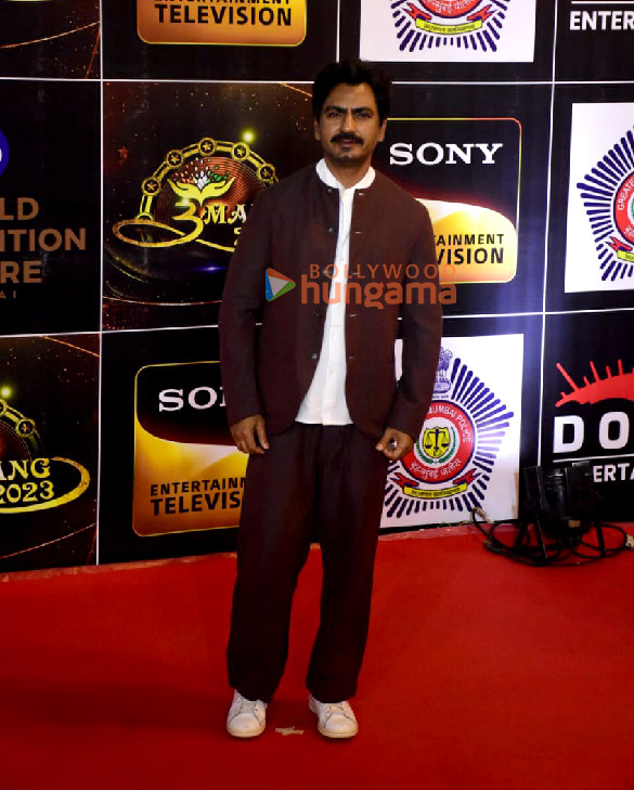 photos ranbir kapoor bobby deol kiara advani and other celebs grace umang 2023 12
