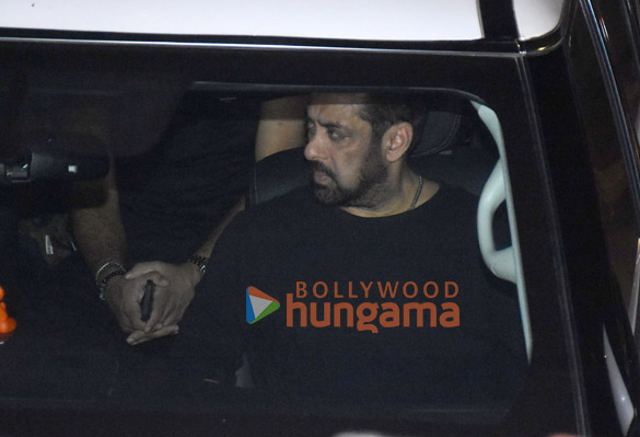 photos salman khan iulia vantur and other celebs snapped at sohail khans birthday bash 8