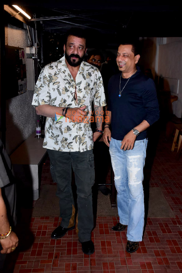 photos sanjay dutt spotted in bandra 2 2