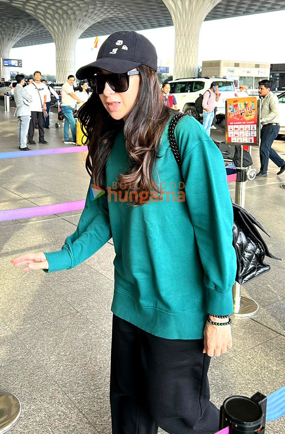 photos tamannaah bhatia shraddha kapoor bipasha basu and others snapped at the airport 9