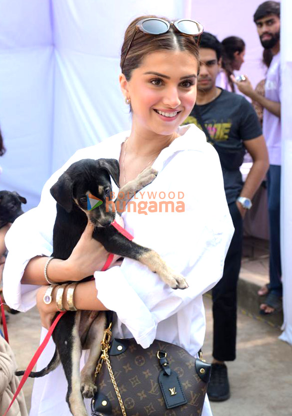 Photos: Tara Sutaria snapped at an event in Bandra Photos: Tara Sutaria snapped at an event in Bandra