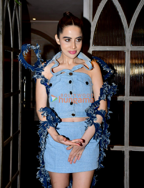 photos uorfi javed snapped in juhu 3 8