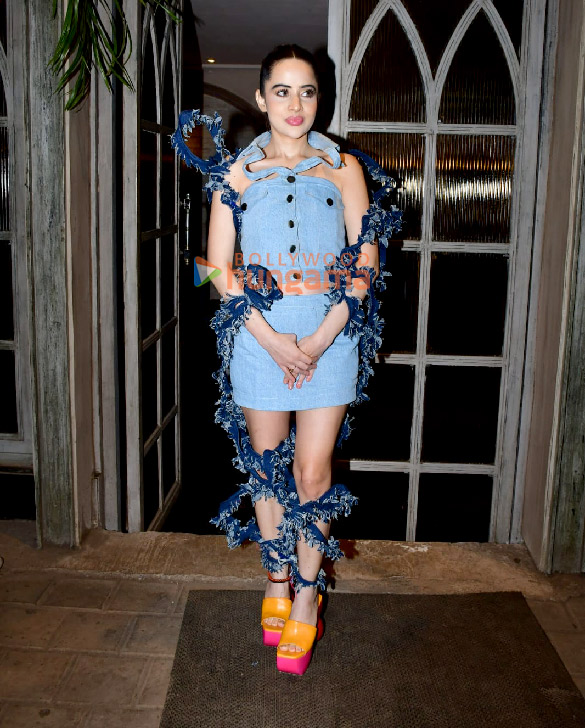 photos uorfi javed snapped in juhu 4 8