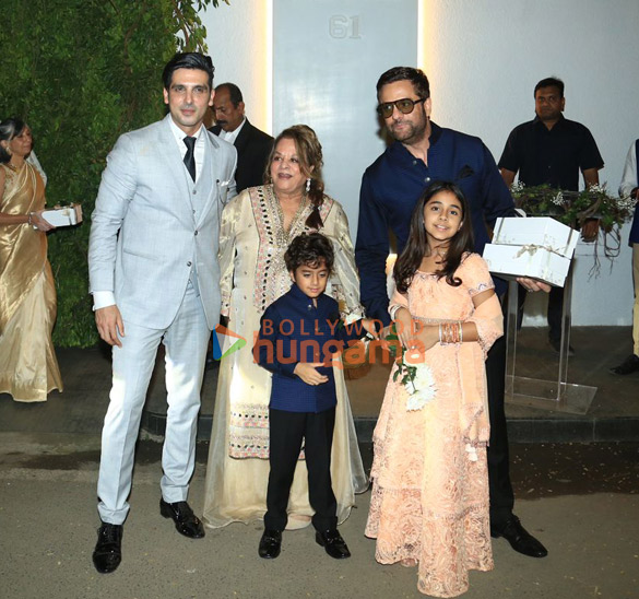 photos zayed khan fardeen khan sanjay khan and others snapped in juhu 1