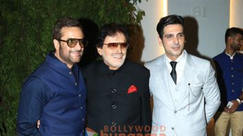 Photos: Zayed Khan, Fardeen Khan, Sanjay Khan and others snapped in Juhu