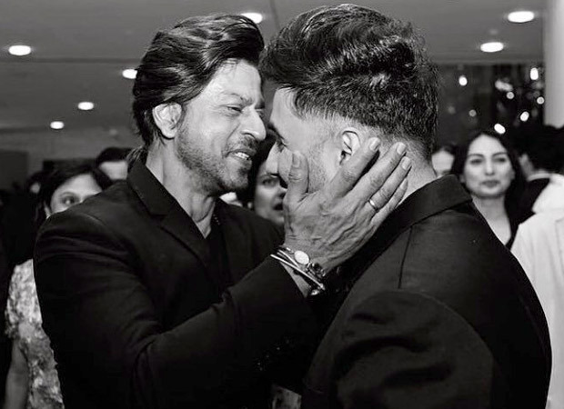 The Archies premiere: Vir Das snags pic with Shah Rukh Khan; says, “Meet the King”
