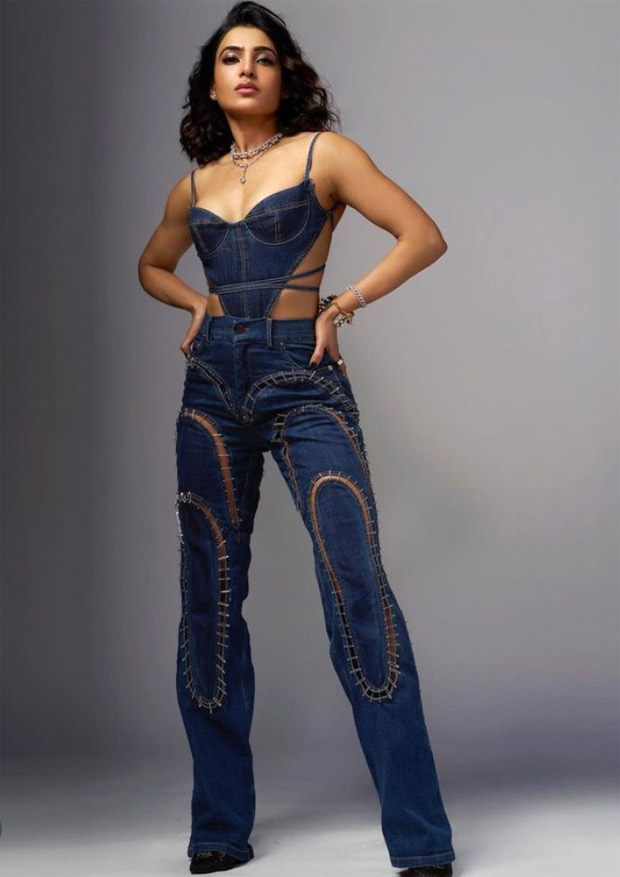 Samantha Ruth Prabhu effortlessly rocks the denim-on-denim trend, pairing a chic corset-style top with trendy baggy jeans