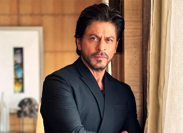 Shah Rukh Khan visits Vaishno Devi to seek blessings ahead of Dunki release, video goes viral Shah Rukh Khan visits Vaishno Devi to seek blessings ahead of Dunki release, video goes viral