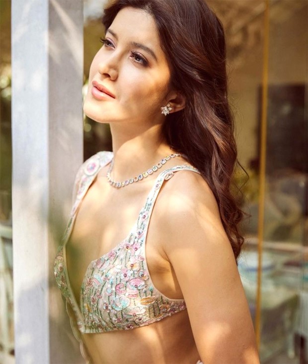 Shanaya Kapoor looks like she is ready for the wedding season in a Rahul Mishra lehenga