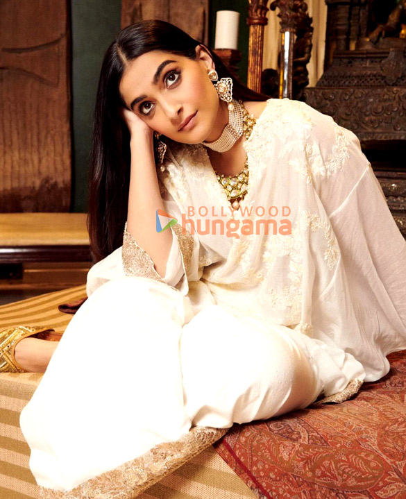 sonam kapoor ahuja 4 48