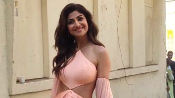 Uff! Shilpa Shetty looks drop dead gorgeous in this outfit