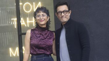 Aamir Khan & Kiran Rao smile as they pose together for paps