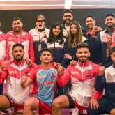 Aishwarya Rai Bachchan, Abhishek Bachchan, Amitabh Bachchan and Aaradhya Bachchan cheer for their kabaddi team