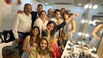 Kareena Kapoor Khan opens up about her love for ‘pasta and biryani’ as she shares photo with her team Kareena Kapoor Khan opens up about her love for ‘pasta and biryani’ as she shares photo with her team