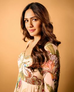 Mrunal Thakur