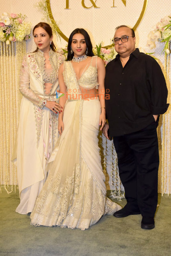 photos aamir khan imran khan and others attend ira khan and nupur shikhares wedding reception 166