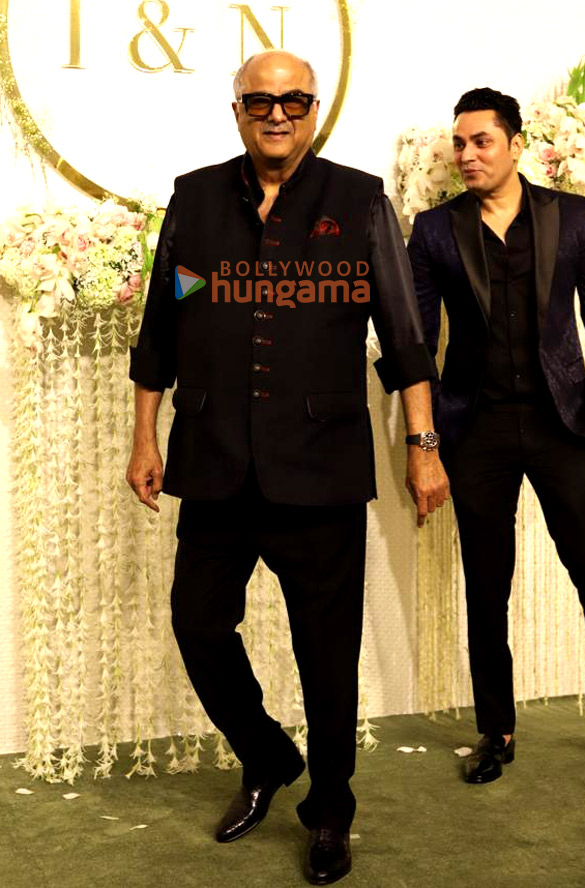 photos aamir khan imran khan and others attend ira khan and nupur shikhares wedding reception 71