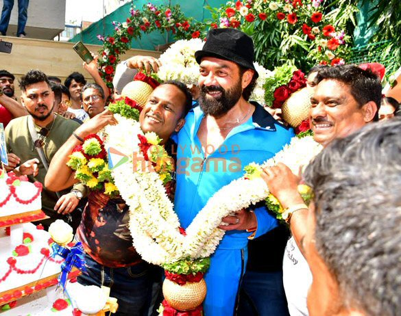 photos bobby deol celebrates his birthday with the media 2