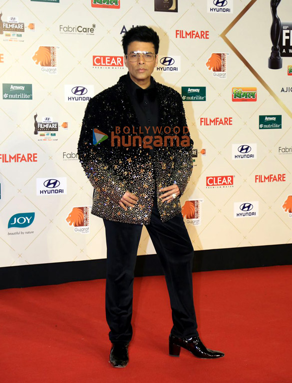 photos celebs grace the red carpet of 69th filmfare awards 2024 23