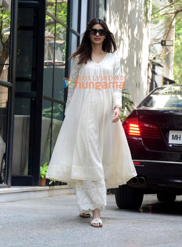 photos diana penty snapped outside maddock office 4