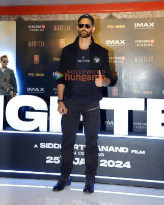 Photos: Hrithik Roshan, Anil Kapoor and the entire team snapped at the trailer launch of Fighter