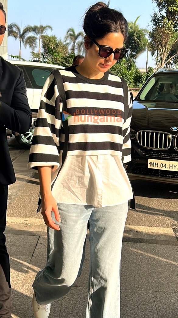 photos hrithik roshan saba azad katrina kaif and gulshan grover snapped at the airport 6