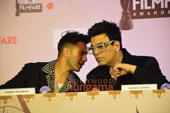 photos janhvi kapoor varun dhawan karan johar and others attend filmfare press conference 6