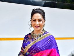 Photos: Madhuri Dixit and Suniel Shetty snapped on the sets of Dance Deewane