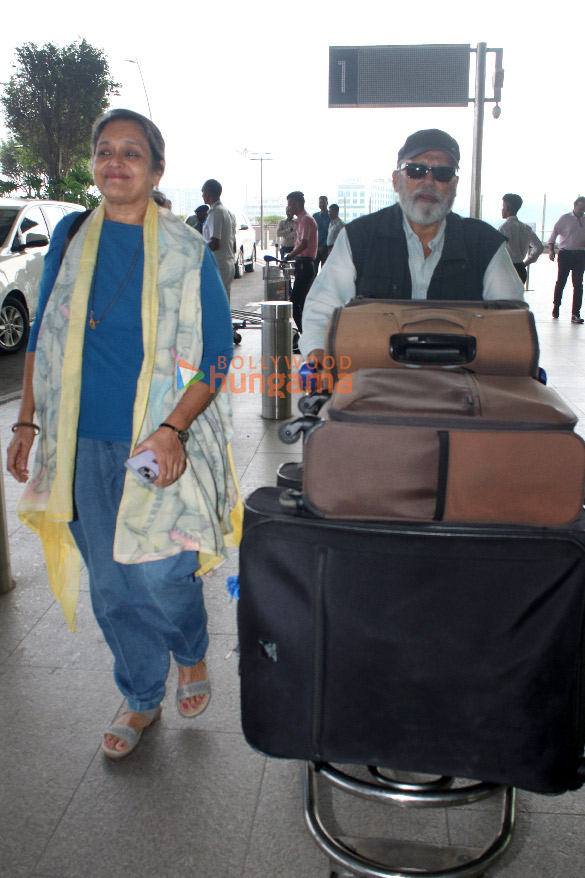 photos manoj bajpayee pankaj kapoor and snapped at the airport 5