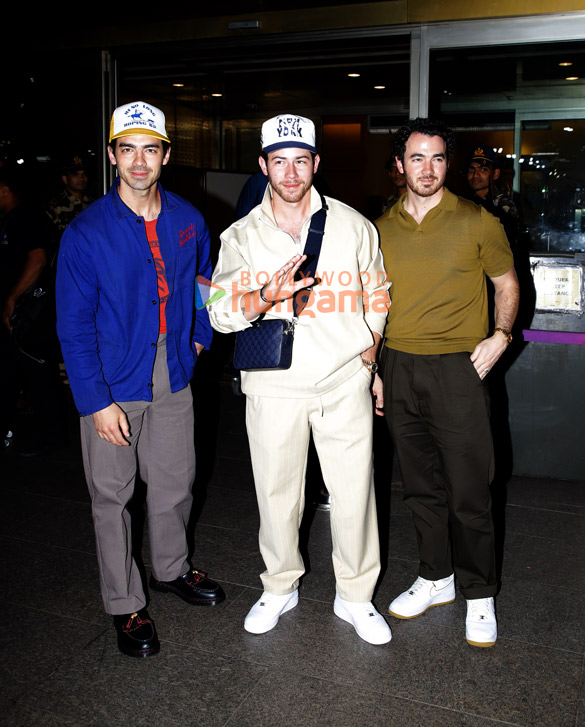 Photos: Nick Jonas, Joe Jonas, Kevin Jonas snapped at Mumbai airport ahead of Jonas Brothers concert
