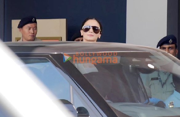 photos salman khan and alia bhatt snapped at kalina airport 3