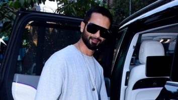 Photos: Shahid Kapoor snapped in Bandra