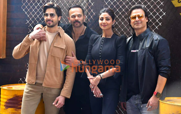 Photos: Sidharth Malhotra, Shilpa Shetty, Vivek Oberoi and Rohit Shetty snapped at the trailer launch of Indian Police Force | Parties & Events