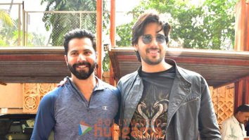 Photos: Sidharth Malhotra and Varun Dhawan snapped in Juhu