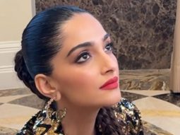 Rock the red lip just like Sonam Kapoor does it!