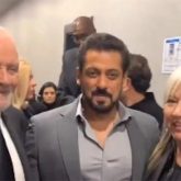 Salman Khan strikes a pose with Anthony Hopkins at an awards ceremony in Riyadh; watch