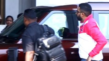 Abhishek Bachchan gets clicked by paps at the airport