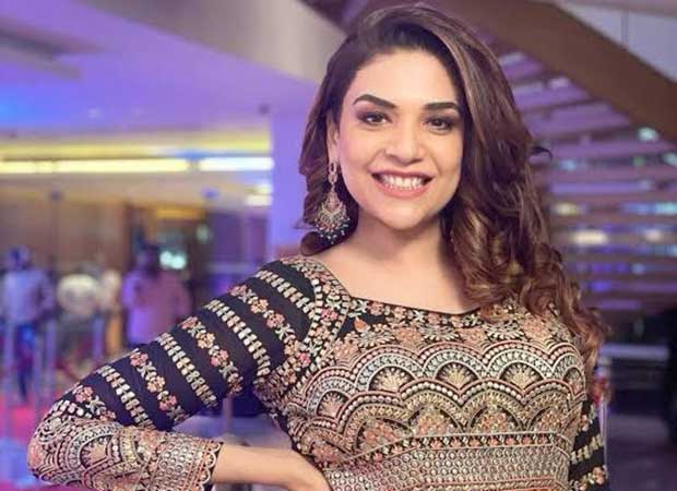 Anjum Fakih wants to make her Instagram account private; says, “The moment my Insta family turns 2M I am gonna make my profile private”