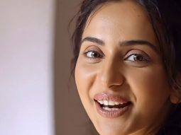 Dripping elegance with every move! Rakul Preet Singh