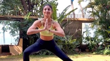 Inspiring! Shilpa Shetty starts her Monday with some Yoga
